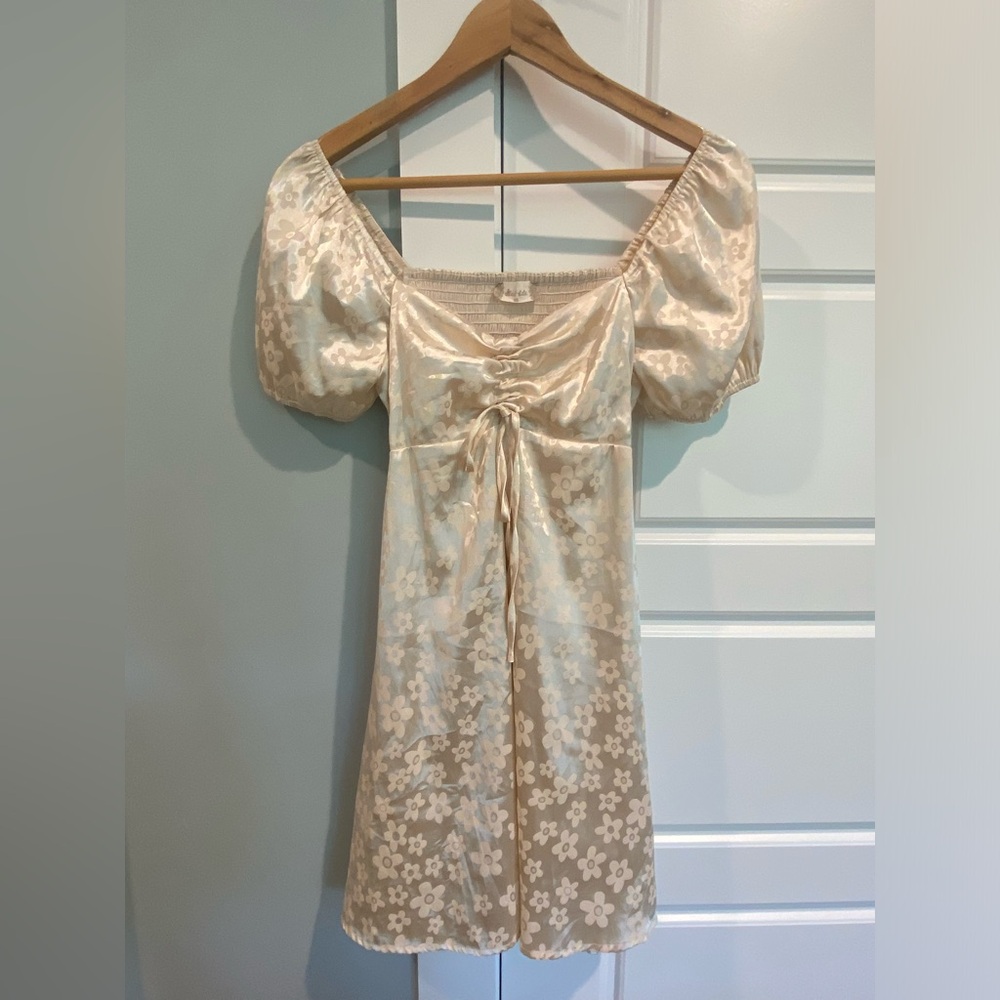 Alter’d State Ivory Flower Mini Dess- Size XS
